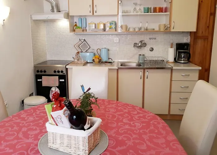 Atelier Tina Art Apartment *